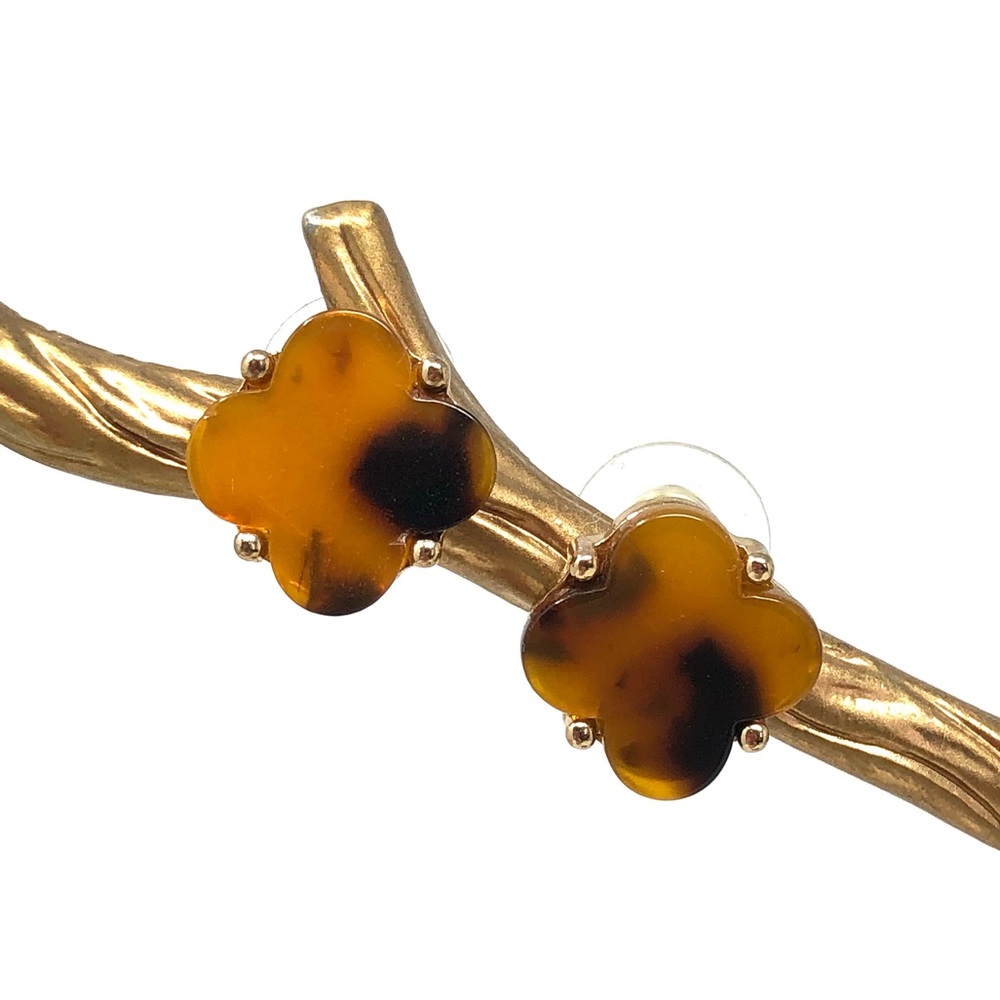 Tortoise Clover Stud Earrings
